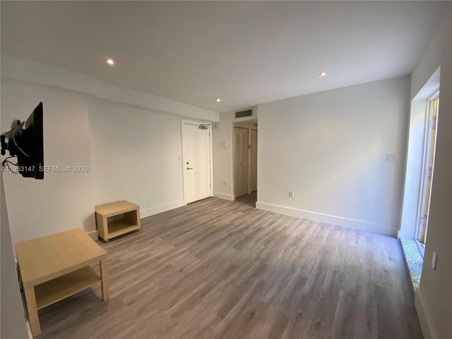 1308 Drexel Ave 102, Miami Beach, FL 33139