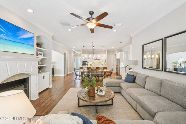 160 WOODCROSS Drive, St. Johns, FL 32259