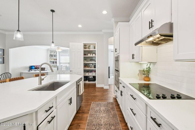 160 WOODCROSS Drive, St. Johns, FL 32259