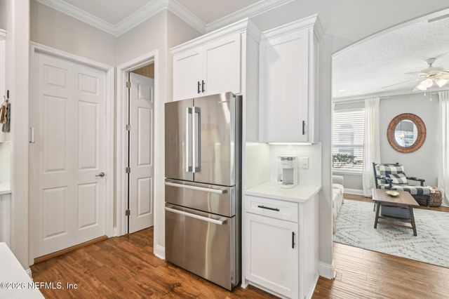 160 WOODCROSS Drive, St. Johns, FL 32259