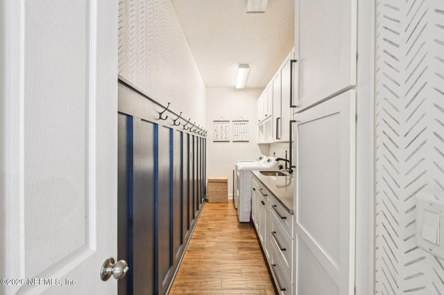 160 WOODCROSS Drive, St. Johns, FL 32259