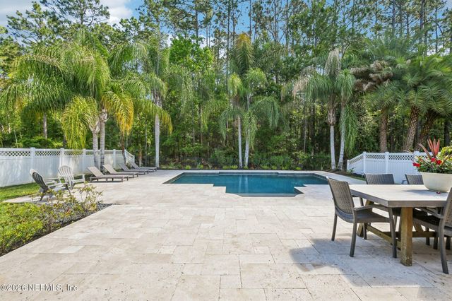 160 WOODCROSS Drive, St. Johns, FL 32259