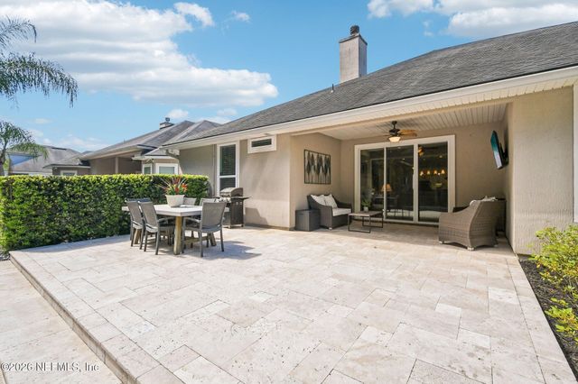 160 WOODCROSS Drive, St. Johns, FL 32259