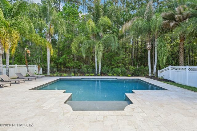 160 WOODCROSS Drive, St. Johns, FL 32259