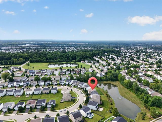 8645 Conestoga Valley Drive, Blacklick, OH 43004