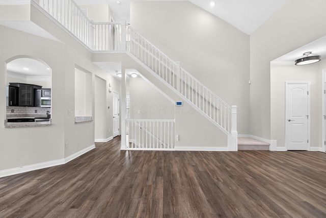 8645 Conestoga Valley Drive, Blacklick, OH 43004