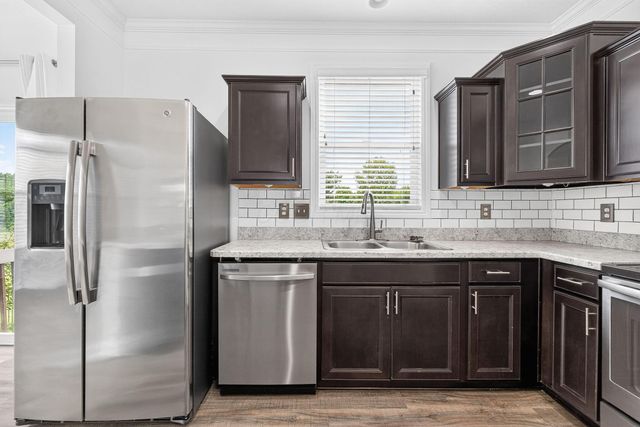 8645 Conestoga Valley Drive, Blacklick, OH 43004