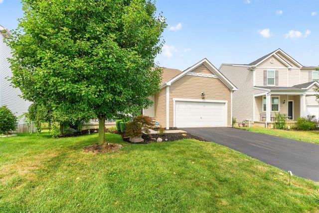 8645 Conestoga Valley Drive, Blacklick, OH 43004