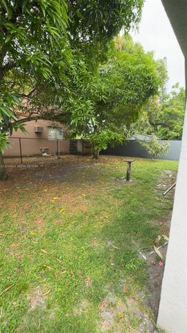 5912 Fillmore St 1-2, Hollywood, FL 33021