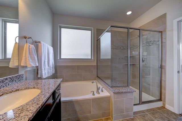 5419 Silver Ledge Drive, Katy, TX 77493