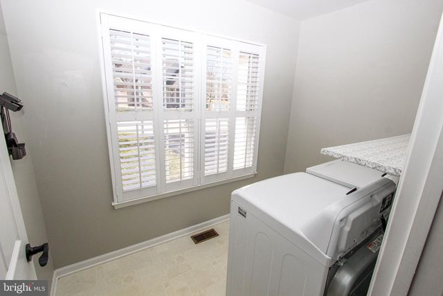 425 E RED LION DR, Bear, DE 19701