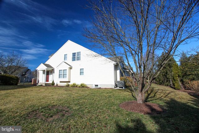 425 E RED LION DR, Bear, DE 19701