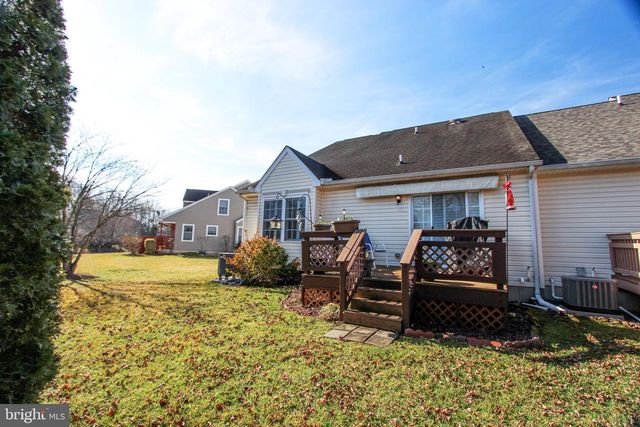 425 E RED LION DR, Bear, DE 19701