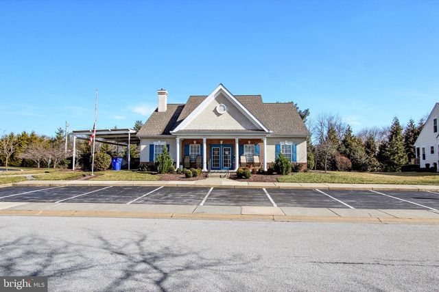 425 E RED LION DR, Bear, DE 19701