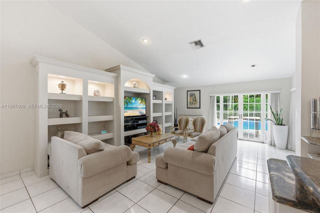 11400 NW 20th Ct, Plantation, FL 33323