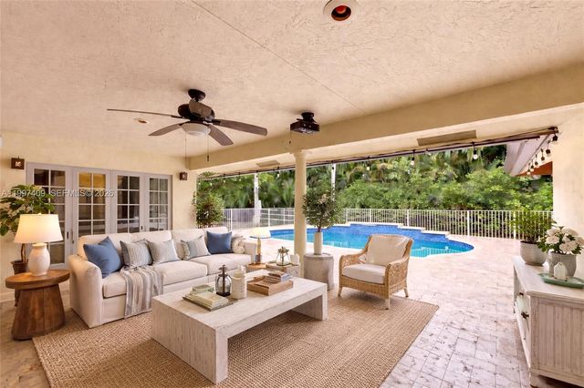 11400 NW 20th Ct, Plantation, FL 33323