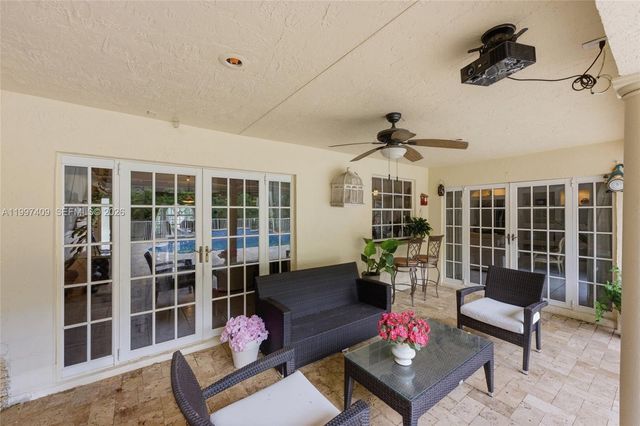 11400 NW 20th Ct, Plantation, FL 33323