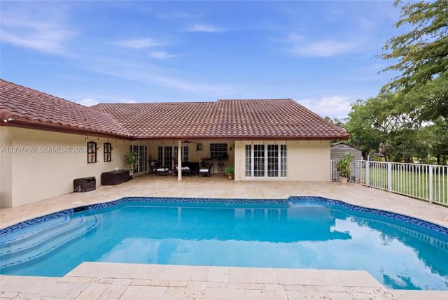 11400 NW 20th Ct, Plantation, FL 33323