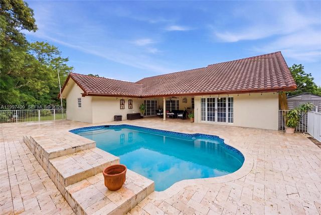 11400 NW 20th Ct, Plantation, FL 33323