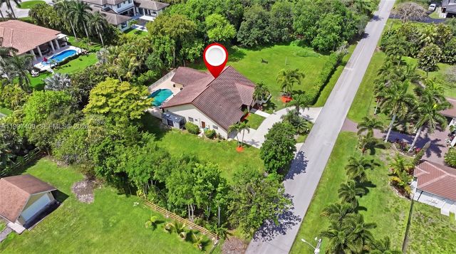 11400 NW 20th Ct, Plantation, FL 33323