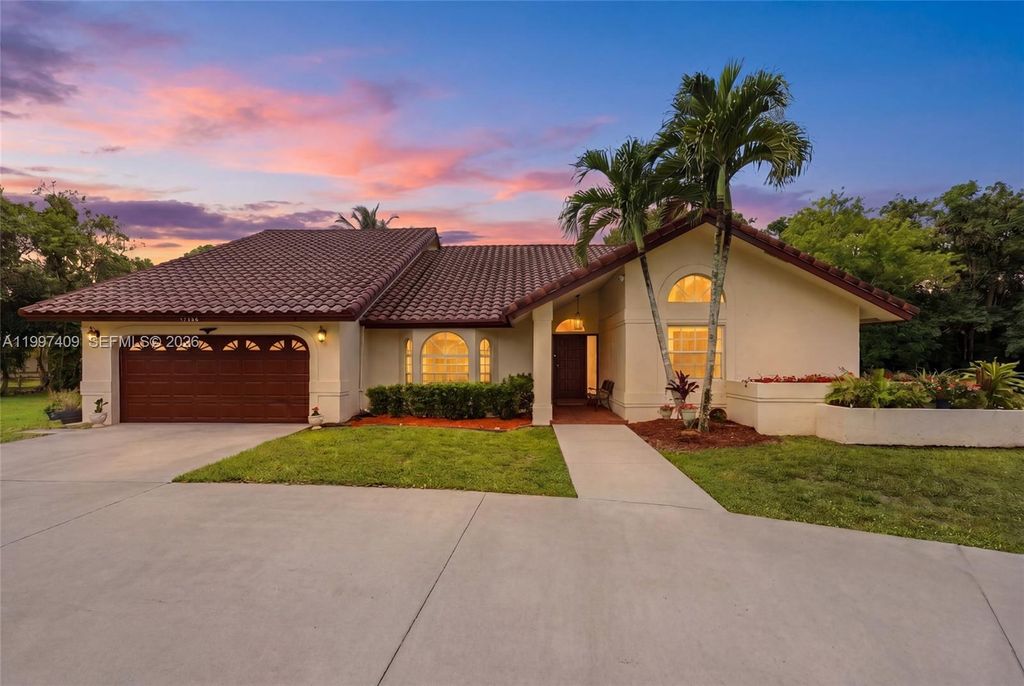 11400 NW 20th Ct, Plantation, FL 33323