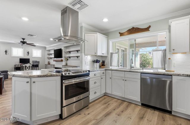 18421 N 45TH Drive, Glendale, AZ 85308