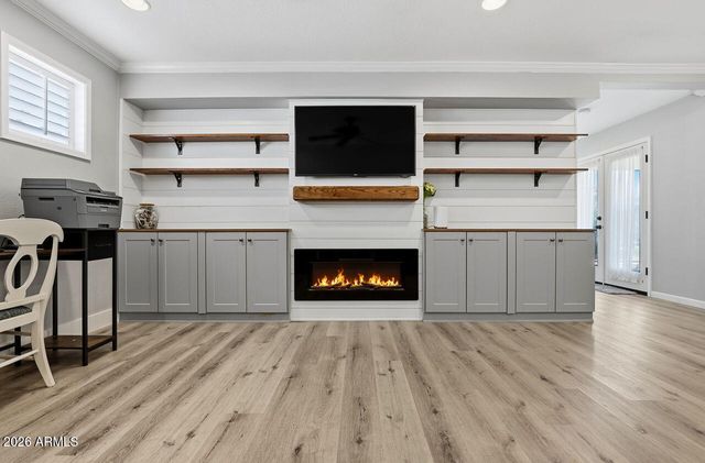 18421 N 45TH Drive, Glendale, AZ 85308