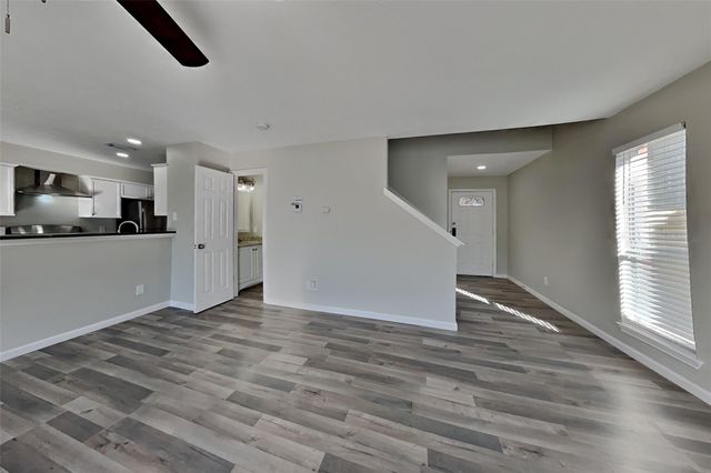 4631 Daisy Meadow Drive, Katy, TX 77449