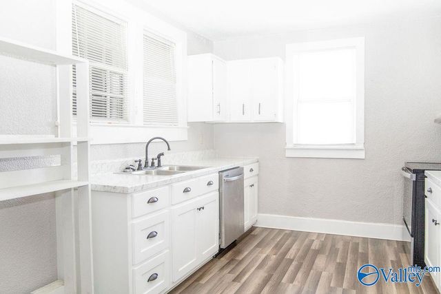 805 Main Street East, Hartselle, AL 35640