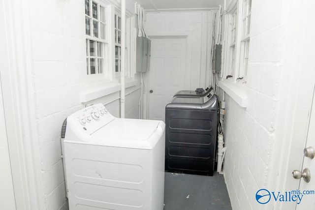 805 Main Street East, Hartselle, AL 35640