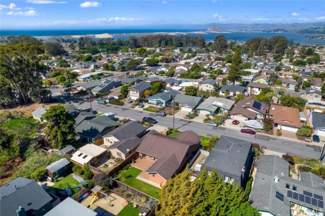 449 Mar Vista Drive, Los Osos, CA 93402