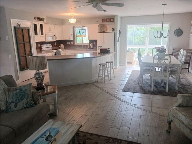 621 STURGEON PLACE, Punta Gorda, FL 33950