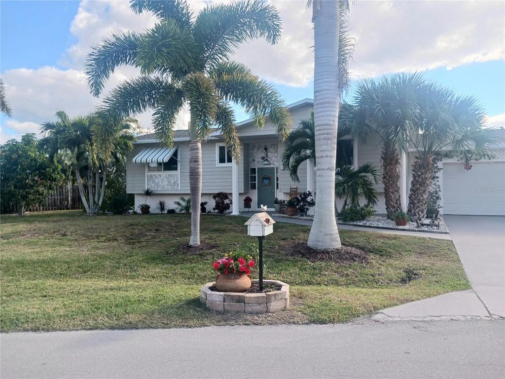 621 STURGEON PLACE, Punta Gorda, FL 33950