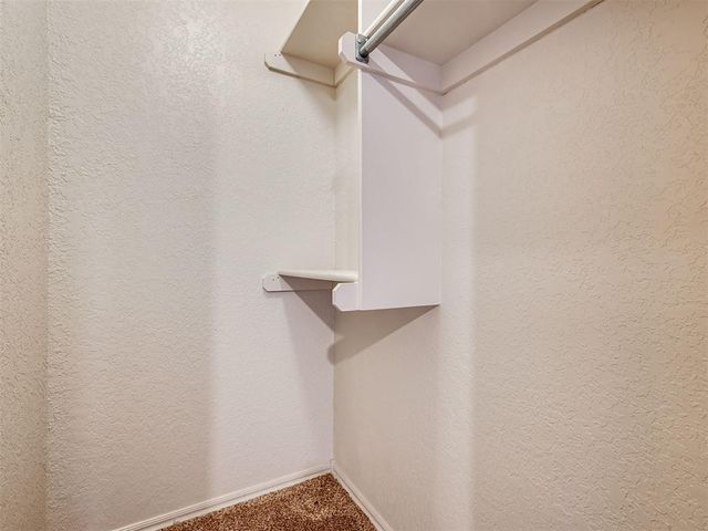 3908 Goshawk Circle, Norman, OK 73072