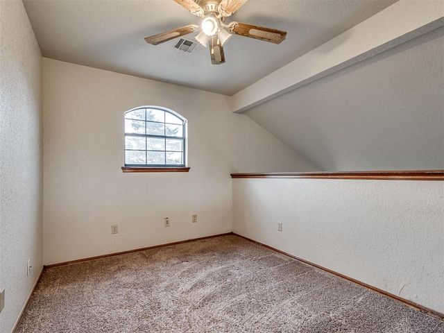 3908 Goshawk Circle, Norman, OK 73072