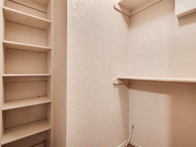 3908 Goshawk Circle, Norman, OK 73072