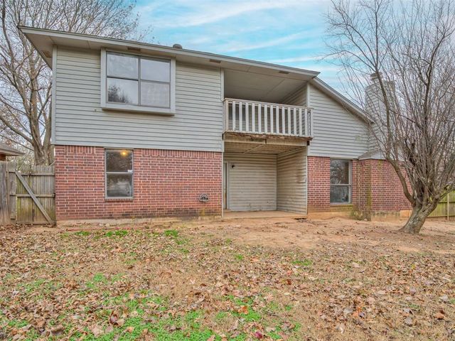 3908 Goshawk Circle, Norman, OK 73072