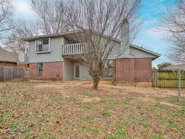 3908 Goshawk Circle, Norman, OK 73072