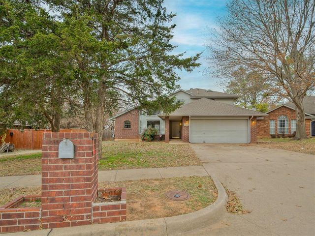 3908 Goshawk Circle, Norman, OK 73072