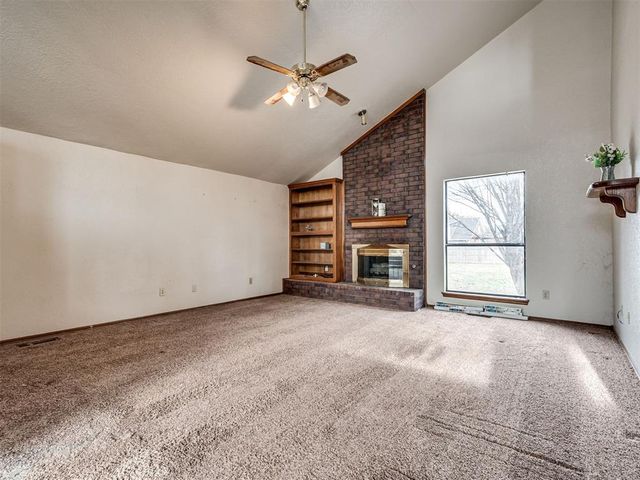 3908 Goshawk Circle, Norman, OK 73072