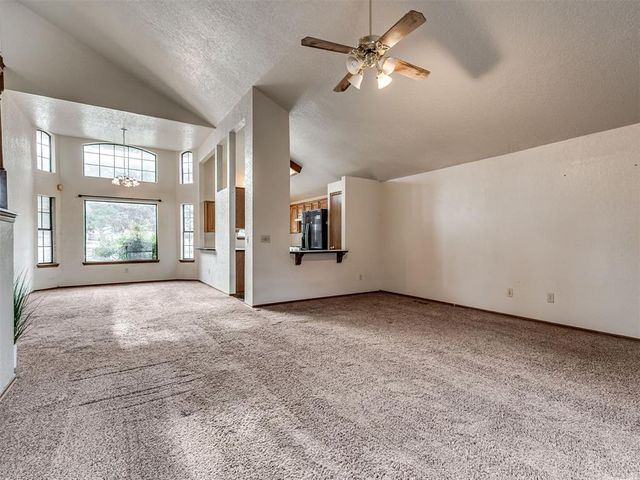 3908 Goshawk Circle, Norman, OK 73072