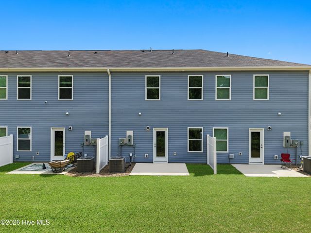 424 Flay Drive, Holly Ridge, NC 28445