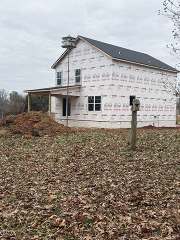 280 Shiloh Rd, Clarksville, TN 37042