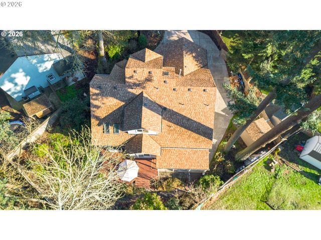 4366 BERRY Ln, Eugene, OR 97404