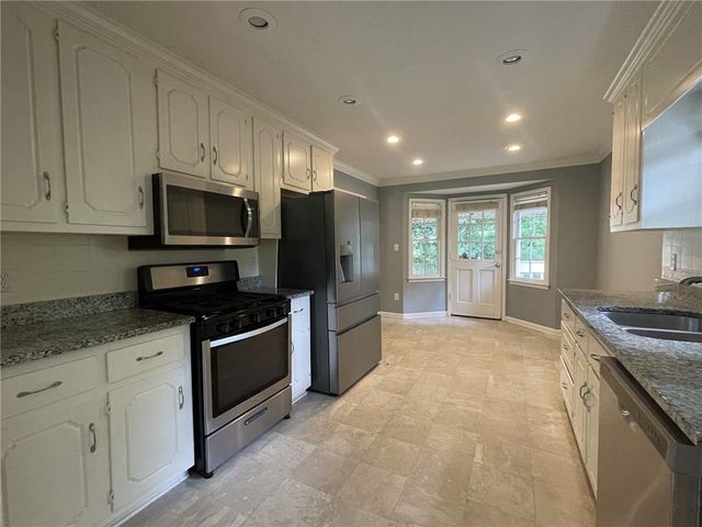 96 Frances Drive, Dallas, GA 30157