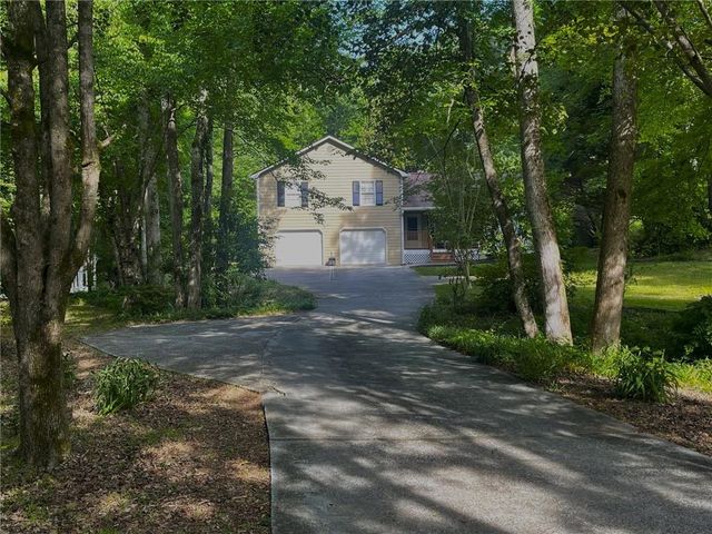 96 Frances Drive, Dallas, GA 30157