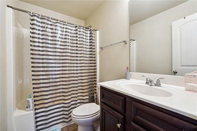 1417 Sterlingbrooke Drive, Powder Springs, GA 30127
