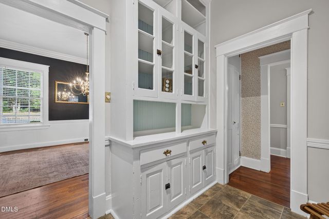 934 S Chestnut Street, Henderson, NC 27536