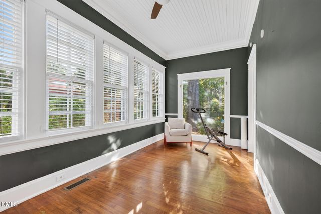 934 S Chestnut Street, Henderson, NC 27536