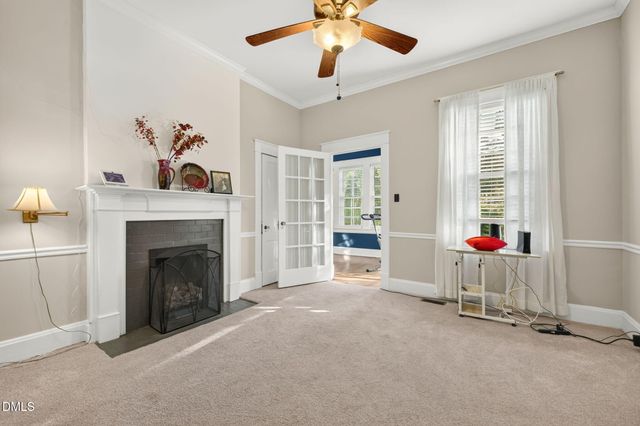 934 S Chestnut Street, Henderson, NC 27536